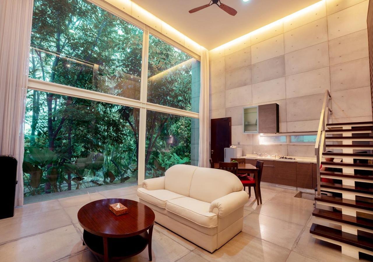 K Gallery Hotel Pasuruan Eksteriør bilde